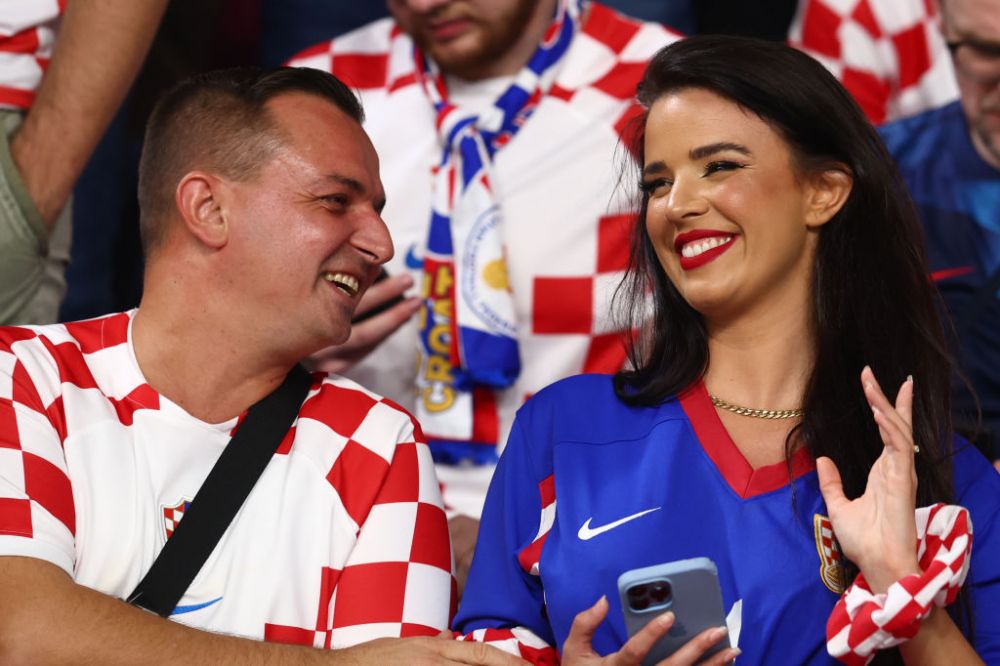 Sigur e ea?! Ivana Knoll, 'prea îmbrăcată' la ultimul meci al Croației de la Campionatul Mondial! Cum a apărut _32