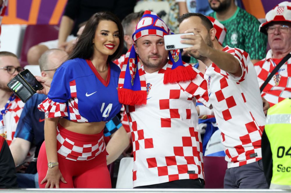 Sigur e ea?! Ivana Knoll, 'prea îmbrăcată' la ultimul meci al Croației de la Campionatul Mondial! Cum a apărut _47