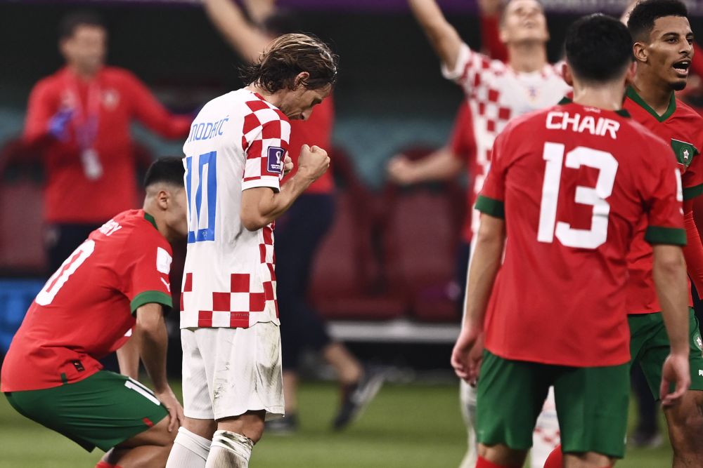 Imaginile bucuriei! Cum au fost surprinși croații după ce au câștigat bronzul la Campionatul Mondial din Qatar_16