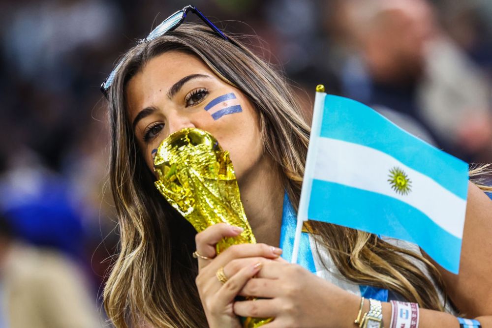 Argentiniencele au făcut show în tribune, înainte de finala Cupei Mondiale cu Franța_2
