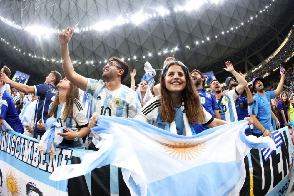 Argentiniencele au făcut show în tribune, înainte de finala Cupei Mondiale cu Franța_12