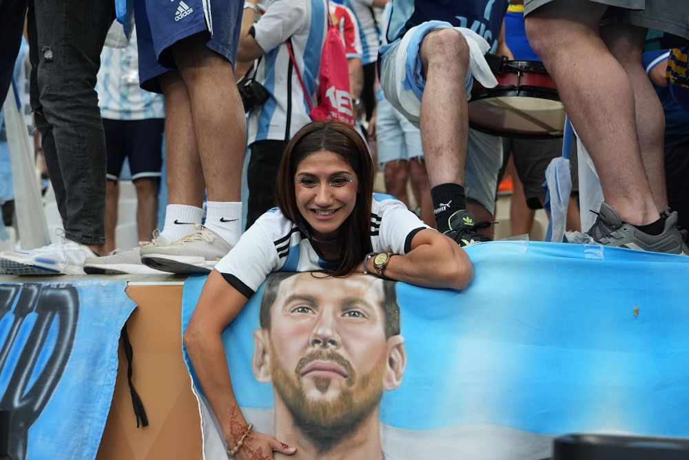 Argentiniencele au făcut show în tribune, înainte de finala Cupei Mondiale cu Franța_17