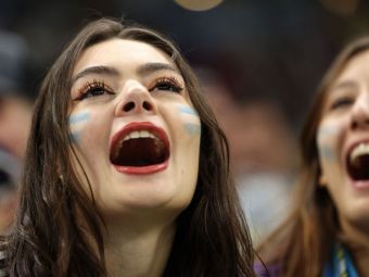 
	Argentiniencele au făcut show în tribune, înainte de finala Cupei Mondiale cu Franța
