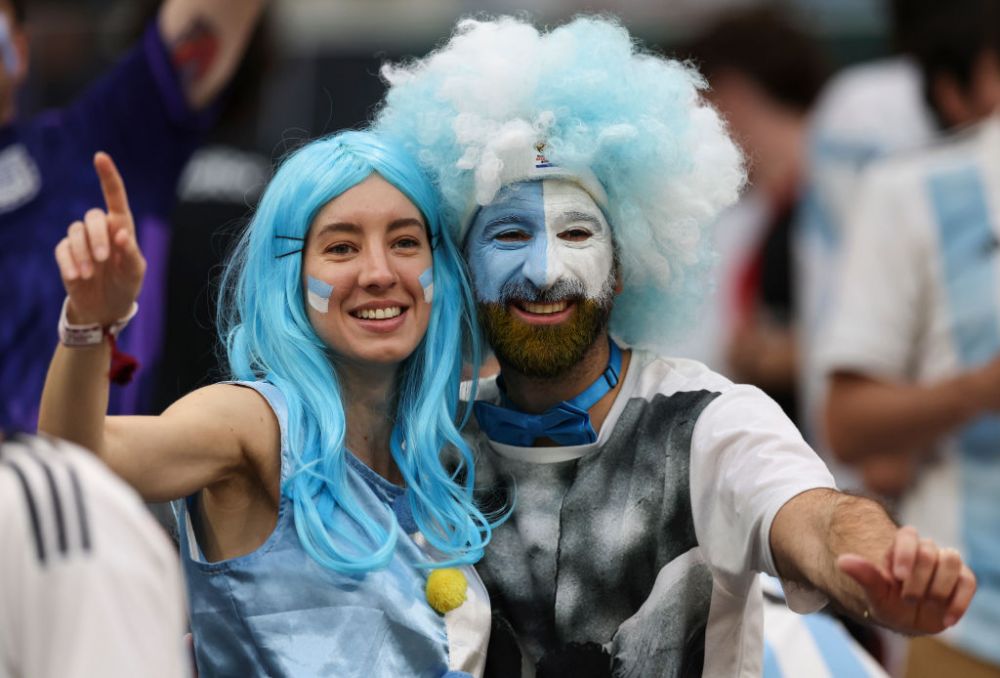 Argentiniencele au făcut show în tribune, înainte de finala Cupei Mondiale cu Franța_10