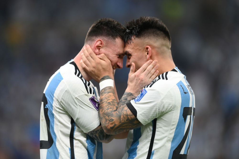 Imaginile bucuriei! Cum a reacționat Lionel Messi imediat după penalty-ul decisiv transformat de Gonzalo Montiel în finala mondială_11