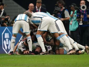 
	&bdquo;Cupa se află acum în mâinile celui mai bun: Lionel Andres Messi!&rdquo; Reacția presei din Argentina după ce naționala lui Scaloni a câștigat Mondialul din Qatar
