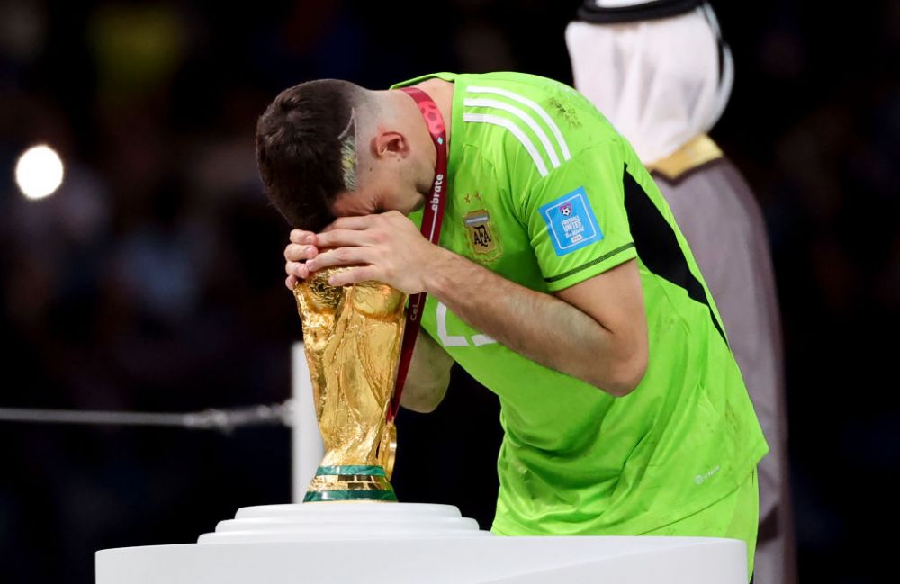 Emiliano Martinez și-a explicat gestul grosolan din finala Campionatului Mondial: „Astea nu merg cu mine!” _12
