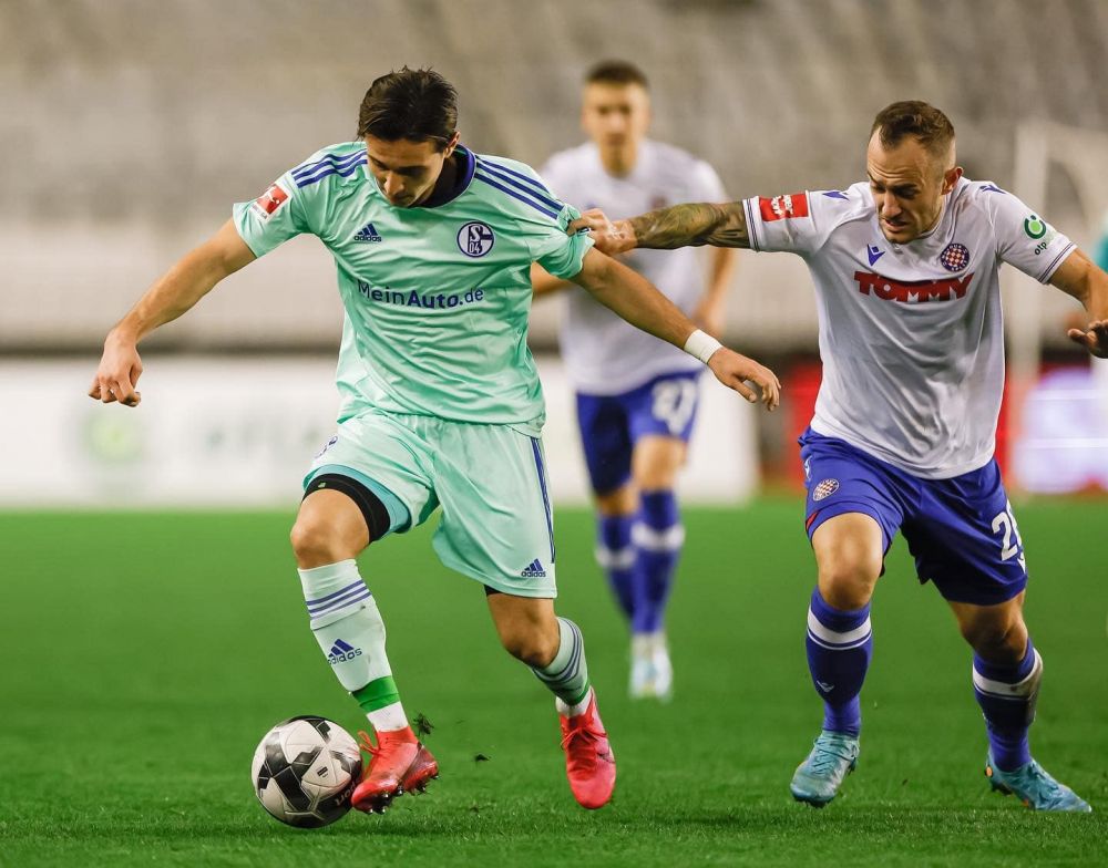 Românul Andi Ivan a debutat la prima echipă a lui Schalke 04: ”Mă bucur de fiecare secundă pe care o joc aici!”_1