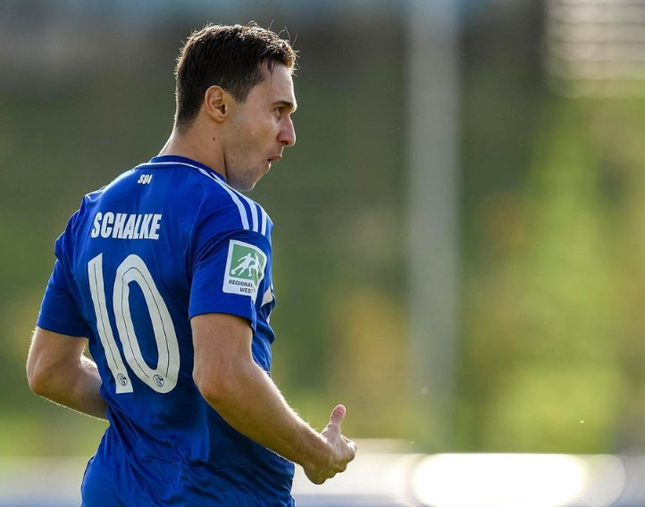 Românul Andi Ivan a debutat la prima echipă a lui Schalke 04: ”Mă bucur de fiecare secundă pe care o joc aici!”_19