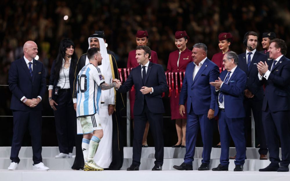 România a fost reprezentată la Campionatul Mondial din Qatar! Frumoasa brunetă care a împărțit scena cu Lionel Messi _56