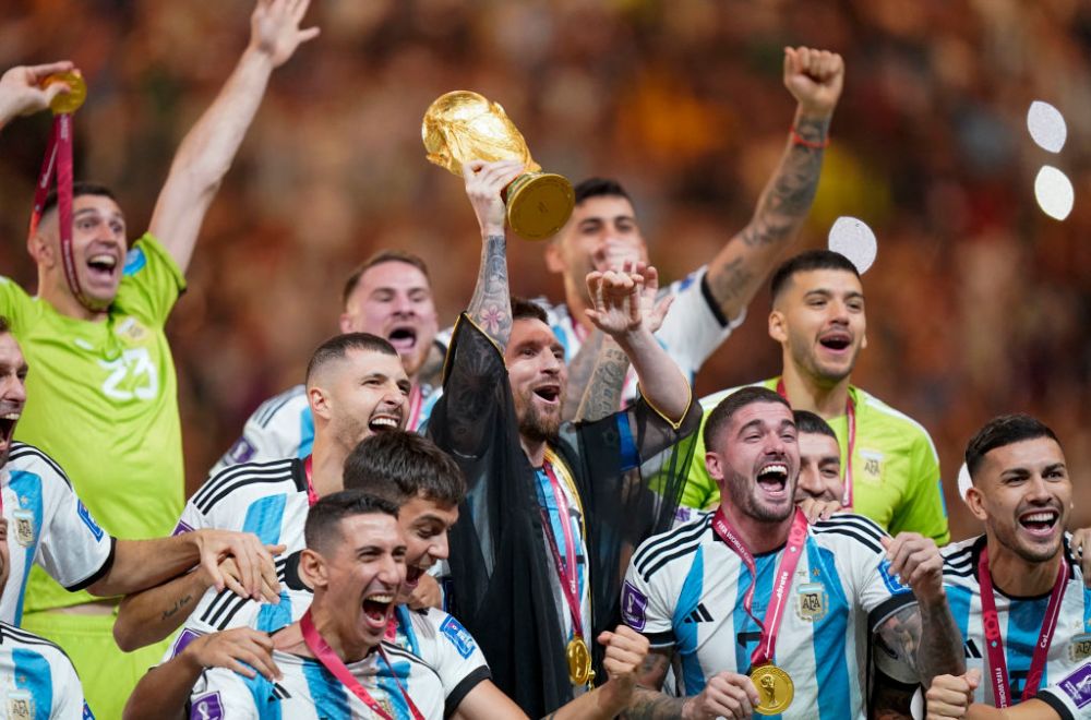 Apariția neașteptată de la petrecerea Argentinei a stârnit controverse: ”Mi-ar plăcea să aud explicația FIFA”_11