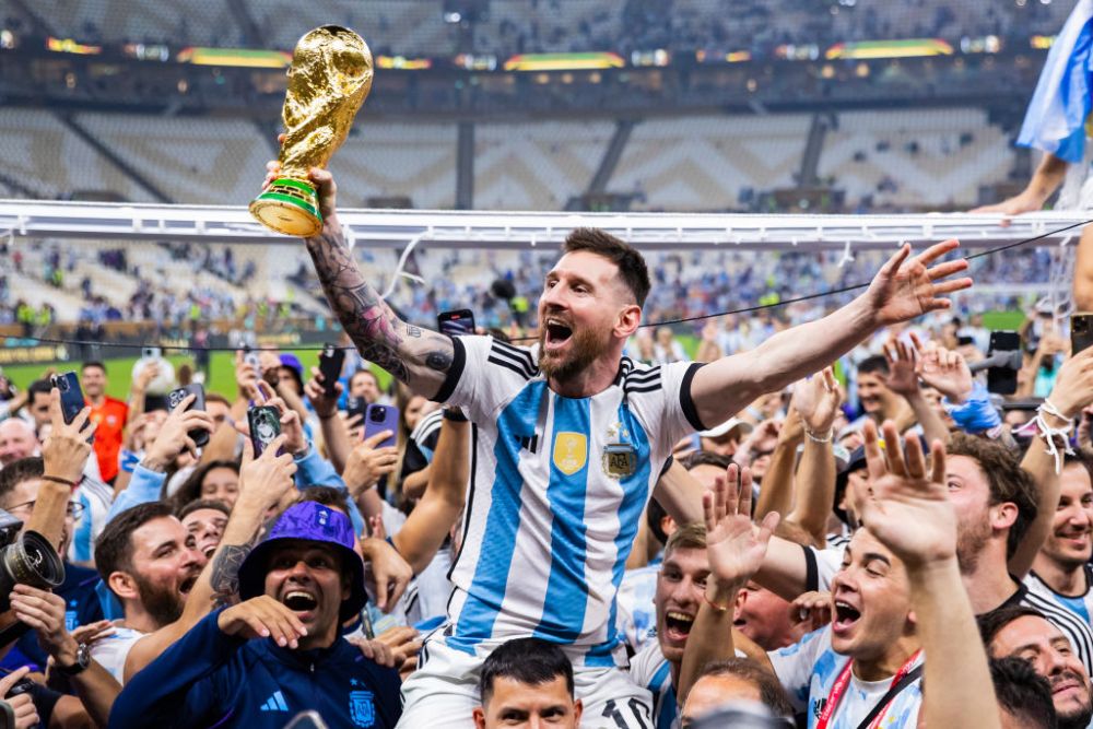 Apariția neașteptată de la petrecerea Argentinei a stârnit controverse: ”Mi-ar plăcea să aud explicația FIFA”_13