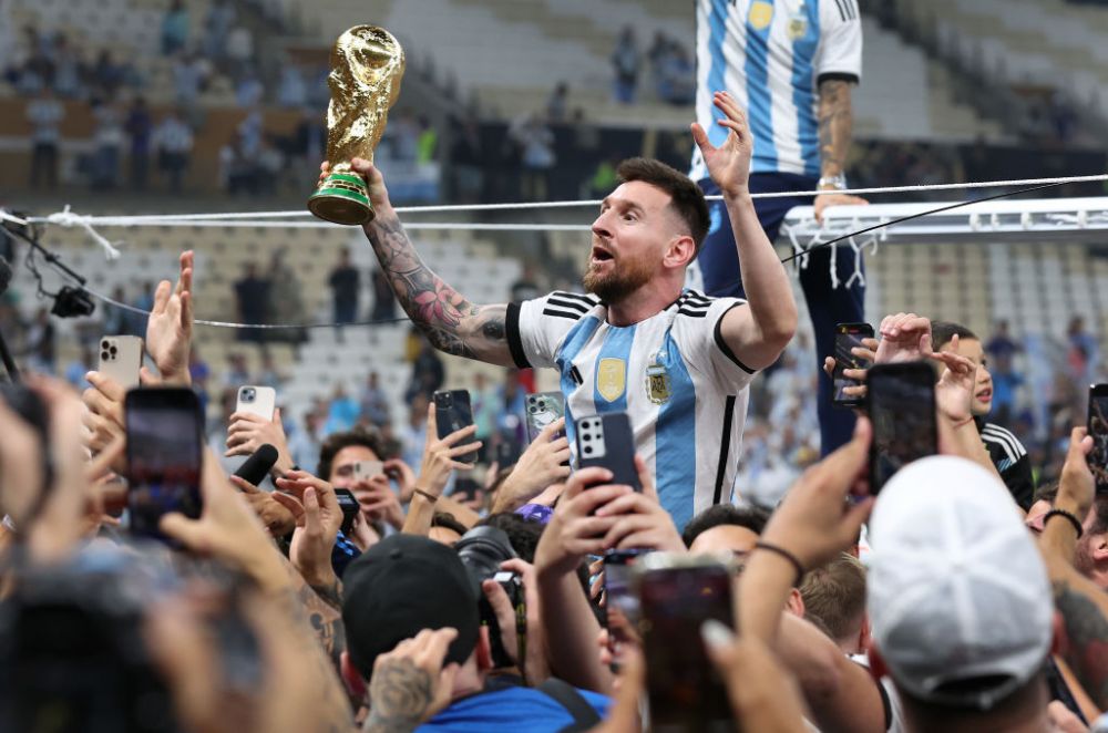 Apariția neașteptată de la petrecerea Argentinei a stârnit controverse: ”Mi-ar plăcea să aud explicația FIFA”_17