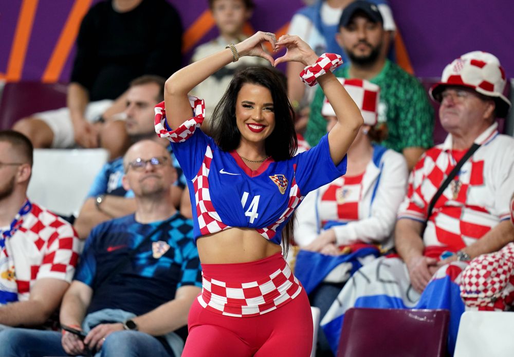 Nimeni nu a recunoscut-o! Cum a apărut Miss Croația la finala Cupei Mondiale_17