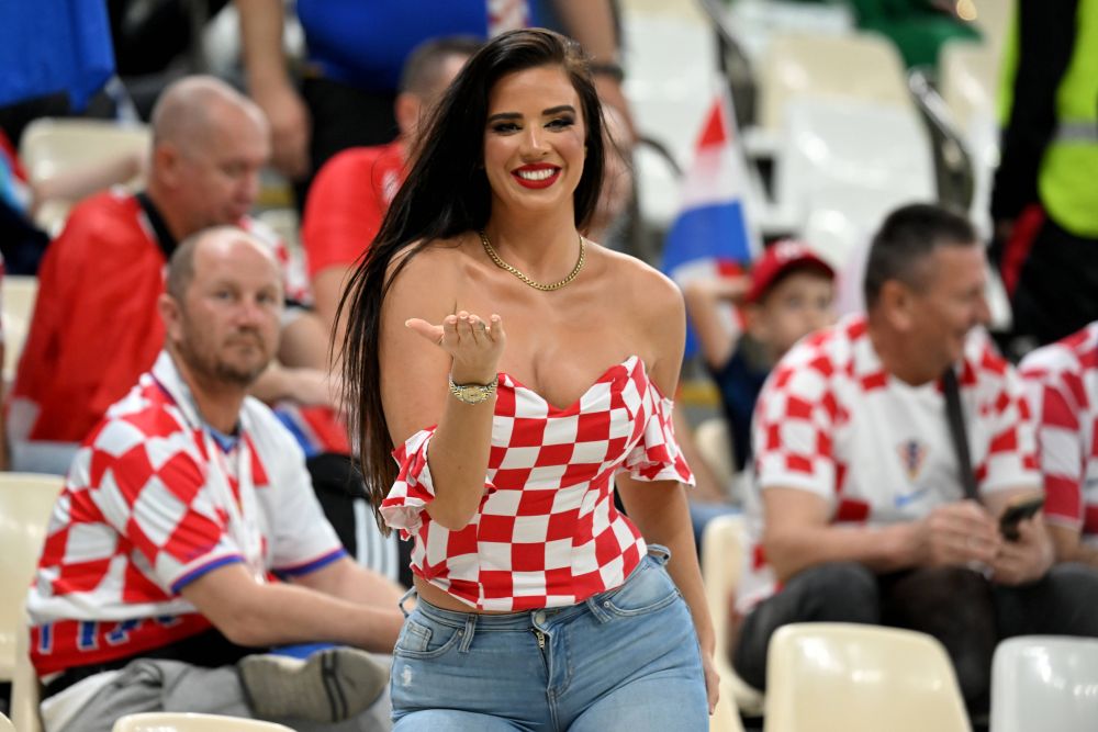Nimeni nu a recunoscut-o! Cum a apărut Miss Croația la finala Cupei Mondiale_30