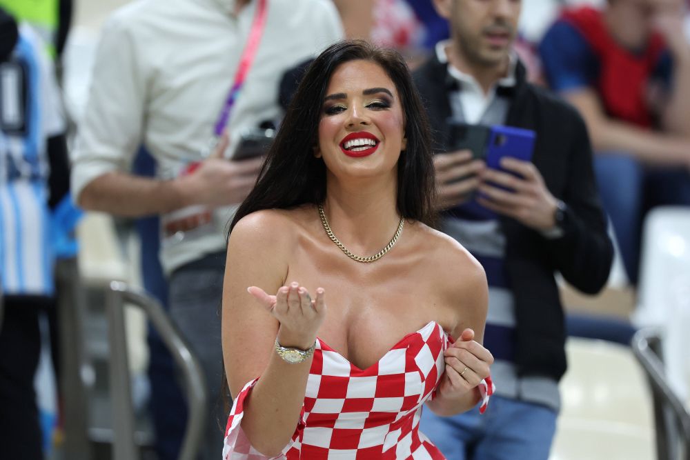 Nimeni nu a recunoscut-o! Cum a apărut Miss Croația la finala Cupei Mondiale_32