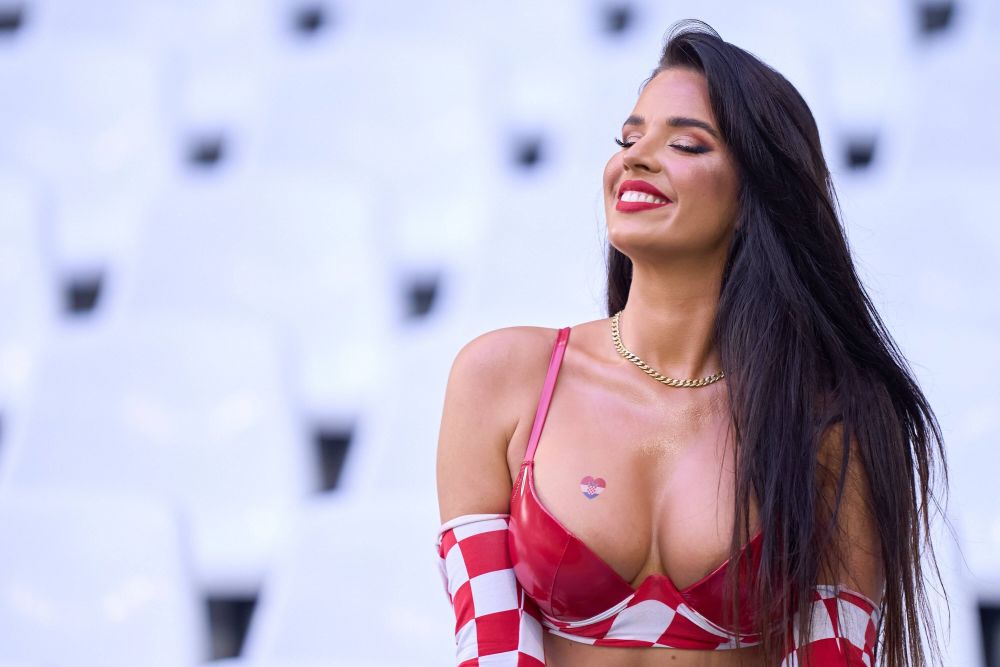 Nimeni nu a recunoscut-o! Cum a apărut Miss Croația la finala Cupei Mondiale_45