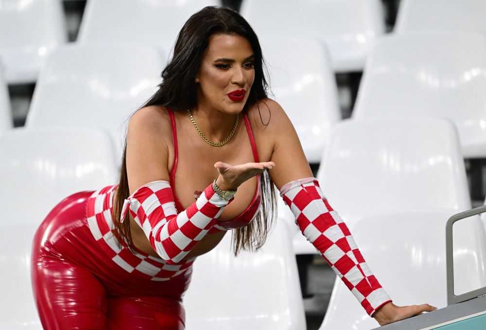 Nimeni nu a recunoscut-o! Cum a apărut Miss Croația la finala Cupei Mondiale_49