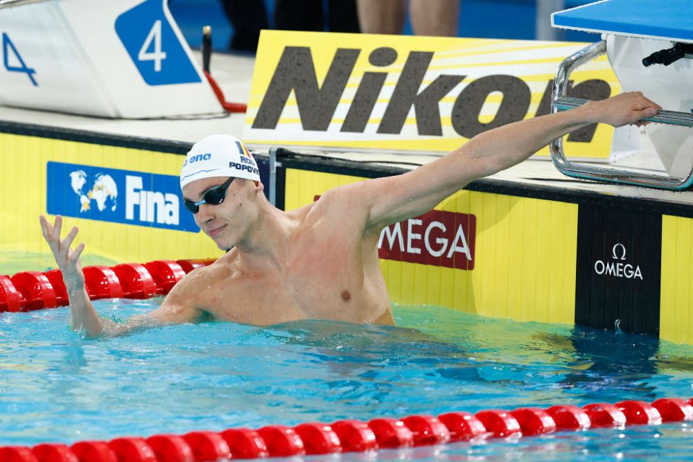 Obiectivul lui David Popovici pentru anul viitor. Ce a declarat înotătorul român la revenirea în țară după Mondialul în bazin scurt_1