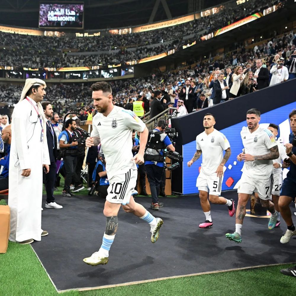 "Eu sunt fan Cristiano Ronaldo!" Ce a declarat Cristi Săpunaru despre Messi_4