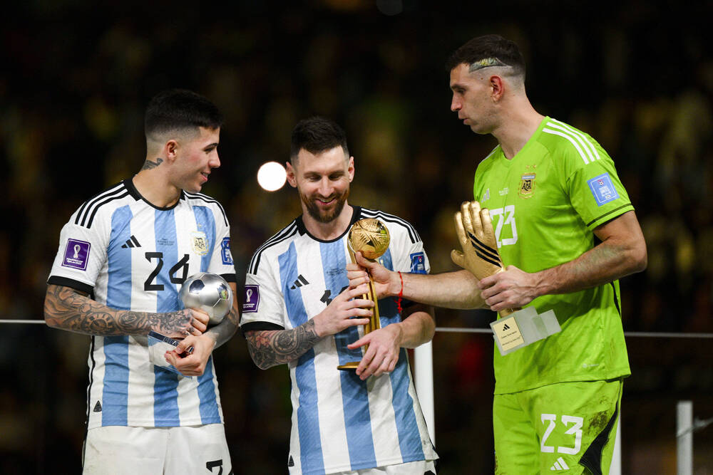 Florin Tene: "Nu putem să-i luăm din merit marelui Messi. Dar Argentina nu era campioană mondială fără Emiliano Martinez"_13
