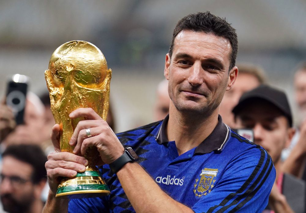 Povestea senzațională a tricoului cu care Lionel Scaloni a apărut după ce Argentina a câștigat Campionatul Mondial _20