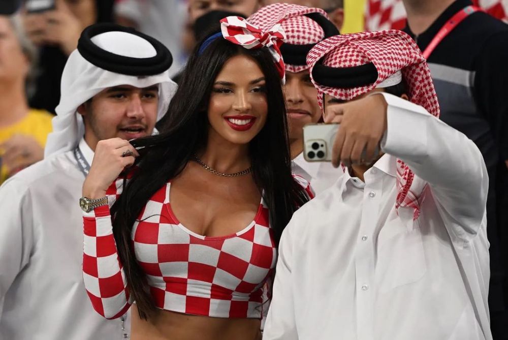 Miss Croația a transmis un mesaj pentru România, după ce a făcut senzație la Cupa Mondială din Qatar_12