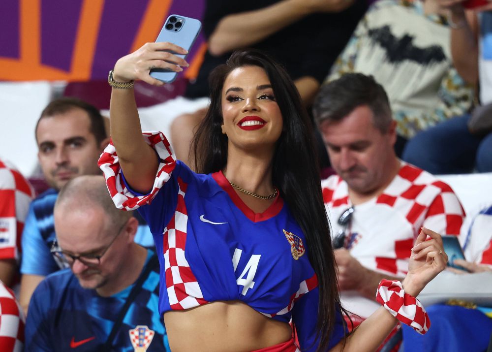 Miss Croația a transmis un mesaj pentru România, după ce a făcut senzație la Cupa Mondială din Qatar_15