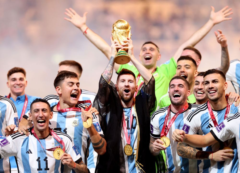 Lionel Messi, mesaj emoționant la două zile după ce a devenit campion mondial: "Trofeul este și pentru Diego!"_14