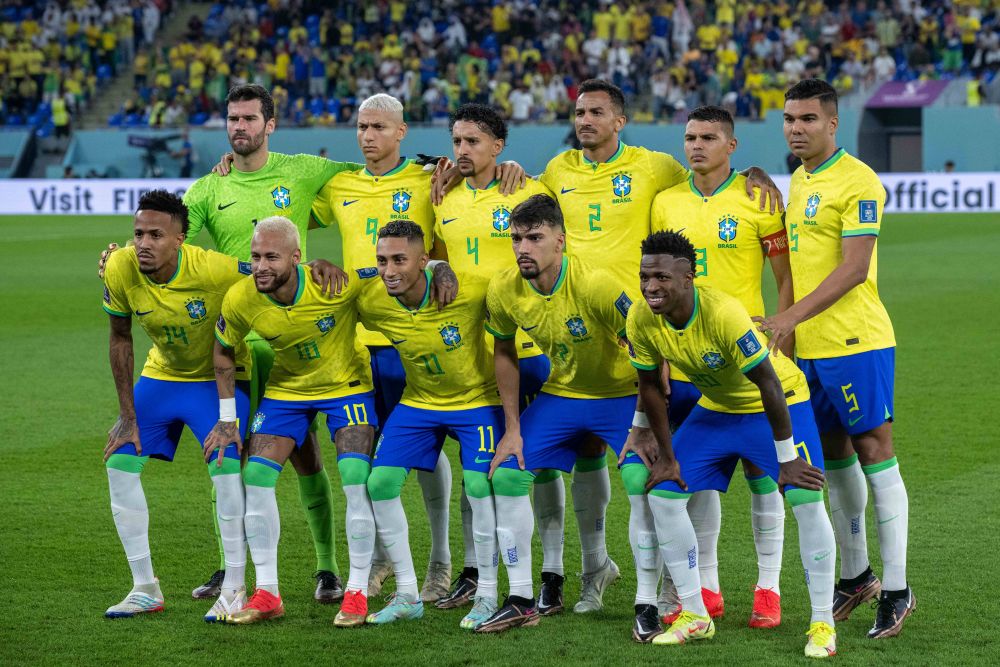 Jucătorul Braziliei dărâmat după eliminarea la Mondial: "E foarte abătut, nu vrea să mai facă nimic"_1