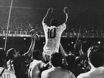 
	Pele a ajuns să poarte legendarul numărul 10 dintr-o eroare! Brazilia, pe punctul să fie exclusă de la Cupa Mondială din 1958
