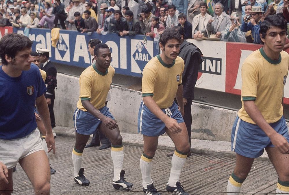 „Coșmarul” lui Pele la Campionatul Mondial din 1970 a fost un român: „Intram kamikaze la fiecare duel! M-a scuipat!”_11