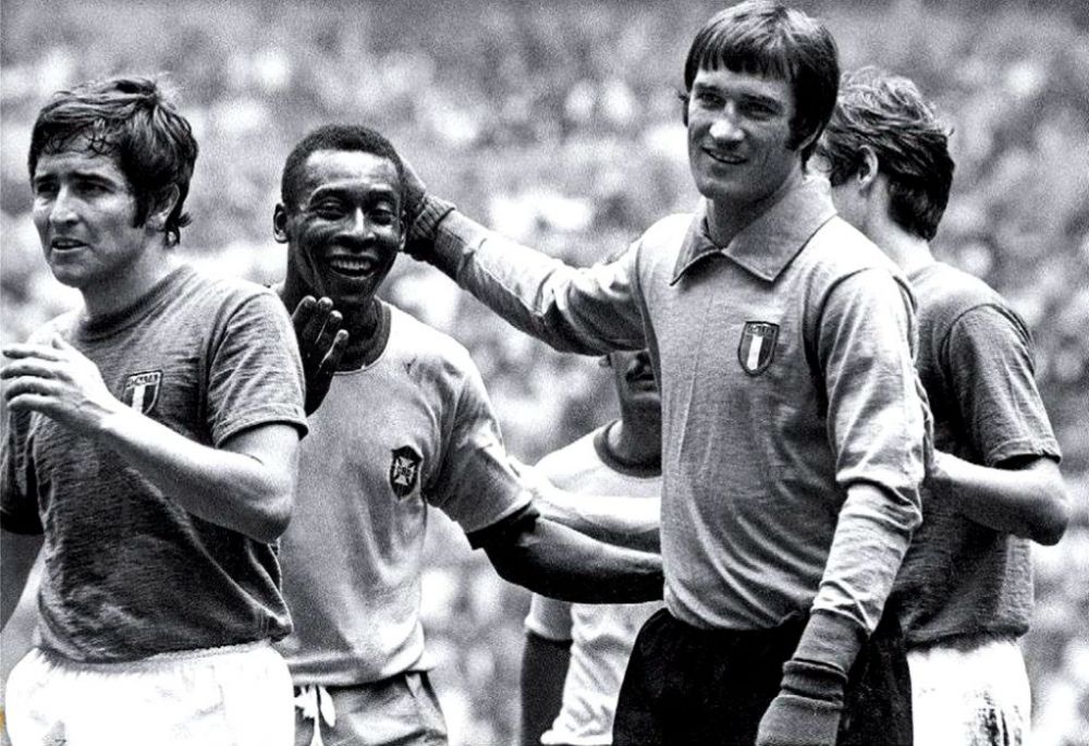 „Coșmarul” lui Pele la Campionatul Mondial din 1970 a fost un român: „Intram kamikaze la fiecare duel! M-a scuipat!”_3