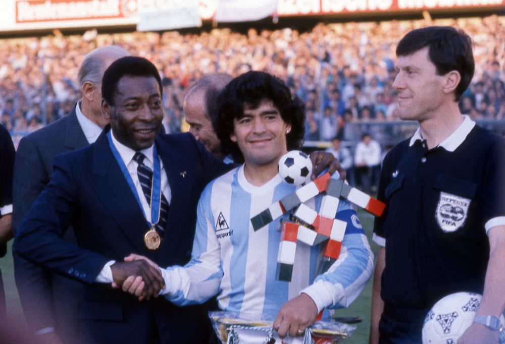 Imagini memorabile cu Pele și Maradona! Cele două legende au făcut spectacol în cadrul unei emisiuni, în direct la TV_1