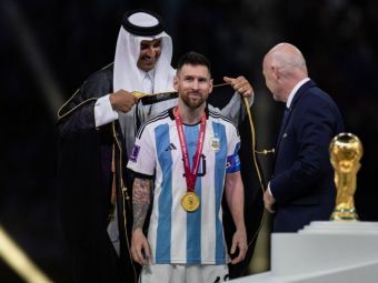 
	Arabia Saudită explodează! Al-Hilal a pus în vânzare tricouri cu Messi, la două zile după ce Ronaldo a semnat cu Al-Nassr&nbsp;
