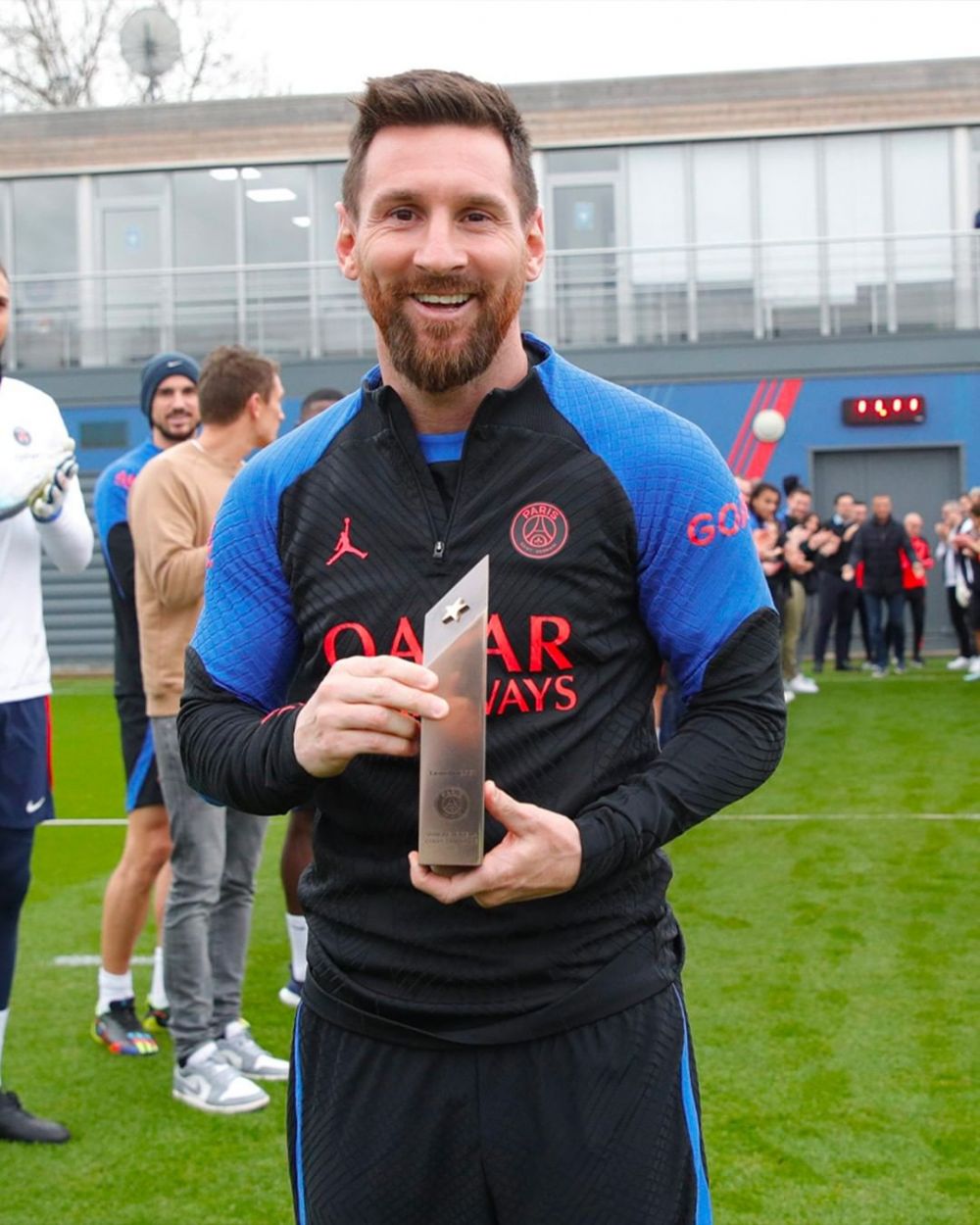 Mesajul lui Leo Messi după primirea superbă pregătită de colegii de la PSG! Ce a spus campionul mondial_5