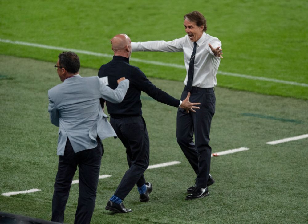 Imaginile care au marcat EURO 2020! De la colegi la Sampdoria la lacrimile succesului alături de Roberto Mancini, cu naționala Italiei _7