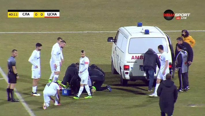 Deși a leșinat pe teren, fotbalistul de națională care la 47 de ani joacă în prima ligă din Bulgaria nu se retrage!_14