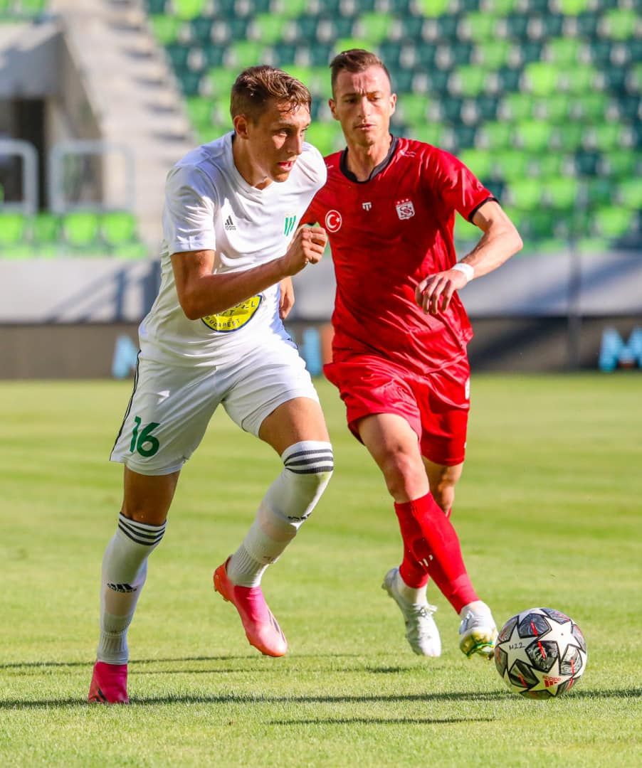 Mario Simuț, românul din Oradea care joacă pentru Ungaria, lăudat de selecționerul maghiar! ”Este util și marchează”_27