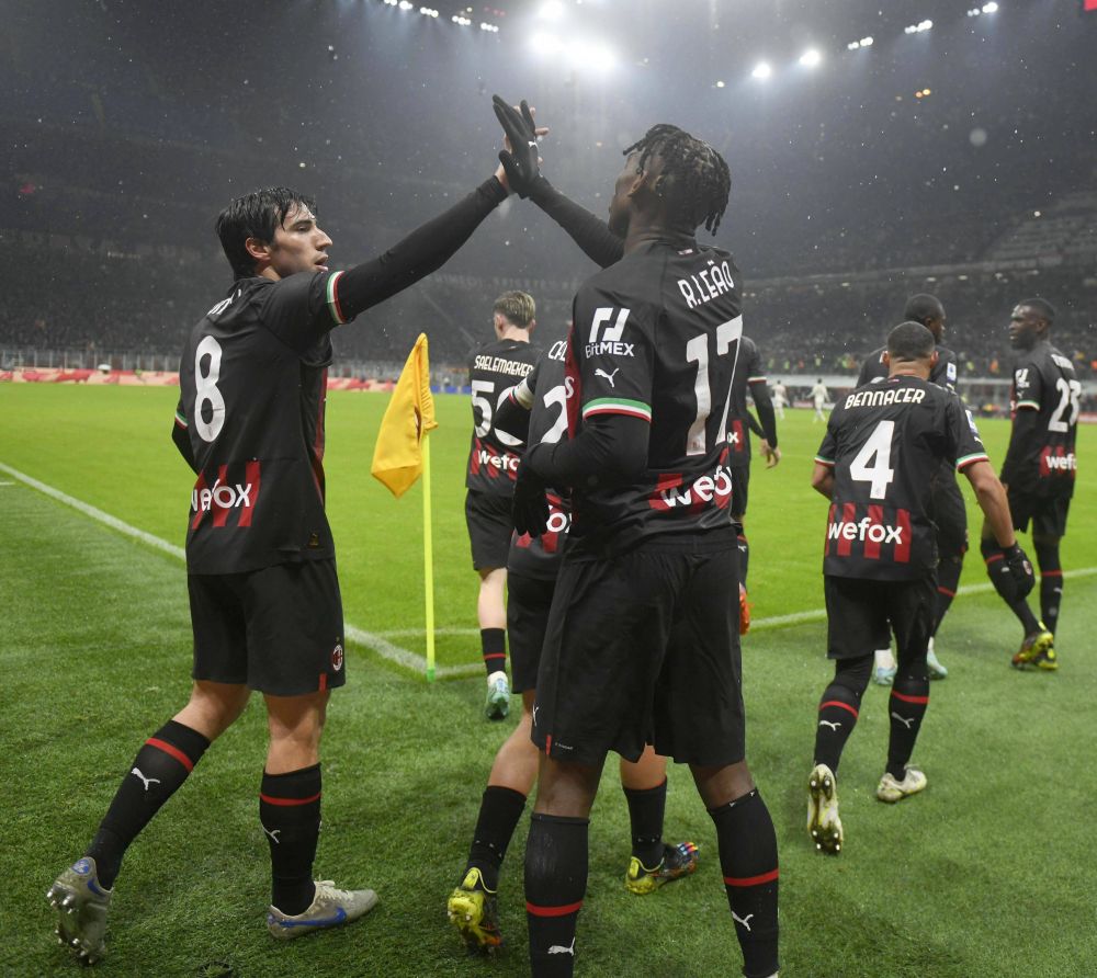 AC Milan - AS Roma 2-2. Final nebun pe San Siro: Tătărușanu a încasat două goluri în ultimele minute_5