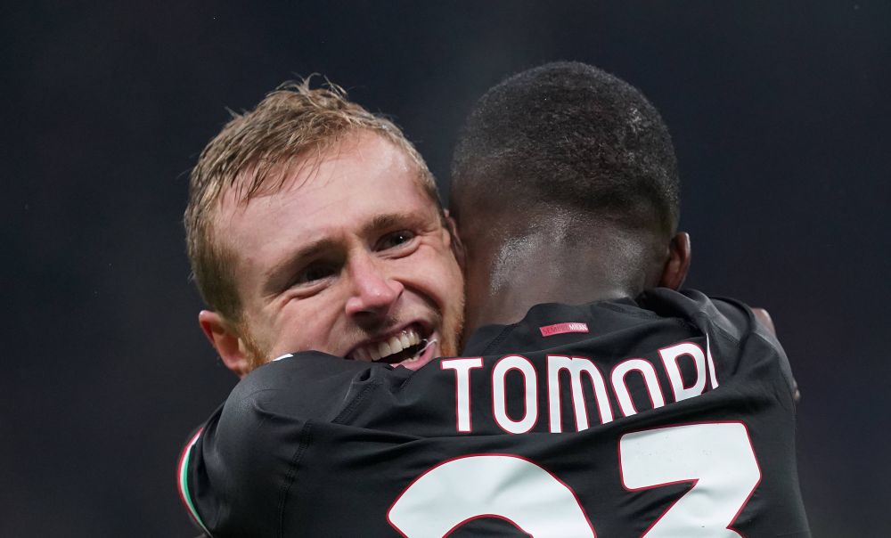 AC Milan - AS Roma 2-2. Final nebun pe San Siro: Tătărușanu a încasat două goluri în ultimele minute_6