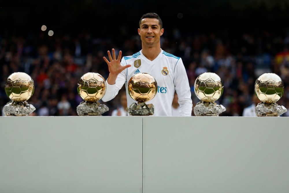Cristiano Ronaldo și-a vândut un Balon de Aur! Suma obținută este uriașă_1