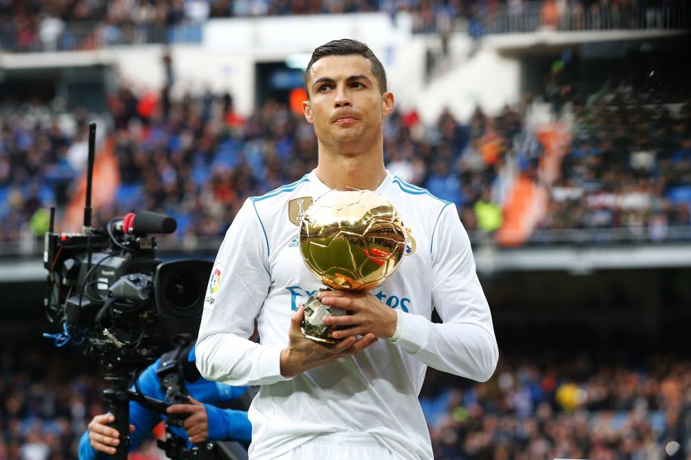 Cristiano Ronaldo și-a vândut un Balon de Aur! Suma obținută este uriașă_24