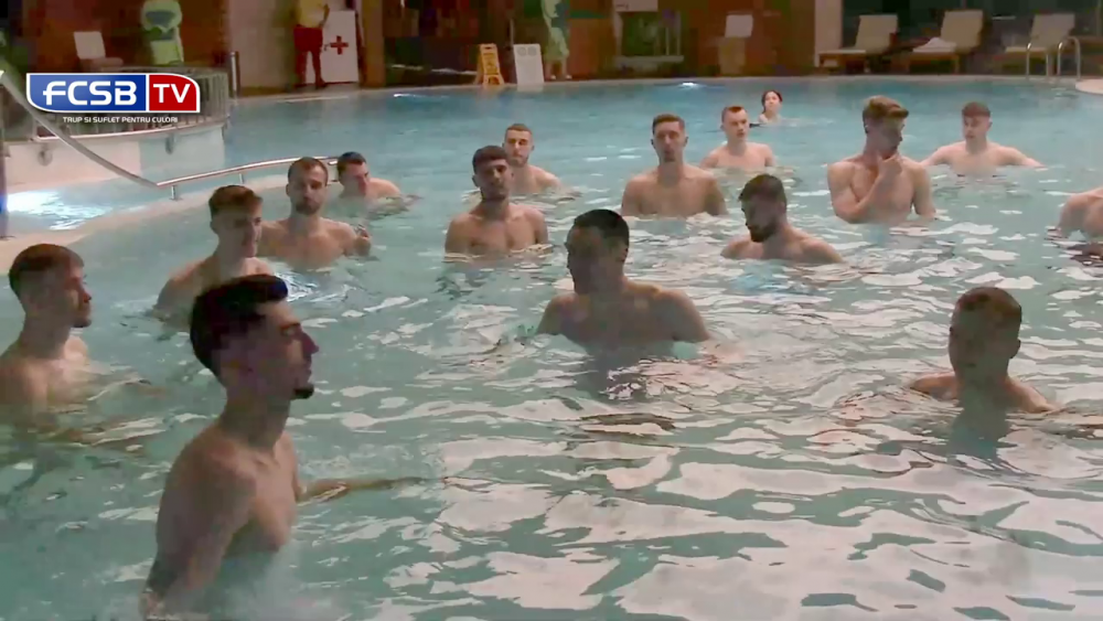 Să tot mergi în Antalya! FCSB, antrenament direct în piscină: jucătorii au făcut cel mai lung 'trenuleț' în apă_16
