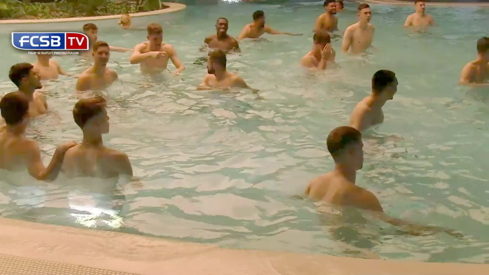 Să tot mergi în Antalya! FCSB, antrenament direct în piscină: jucătorii au făcut cel mai lung 'trenuleț' în apă_4