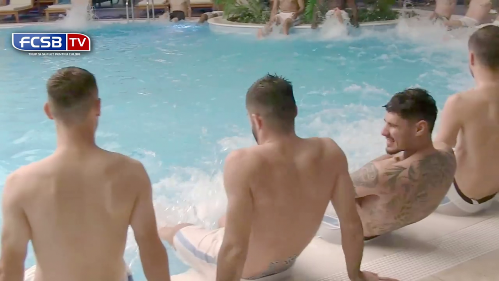 Să tot mergi în Antalya! FCSB, antrenament direct în piscină: jucătorii au făcut cel mai lung 'trenuleț' în apă_48