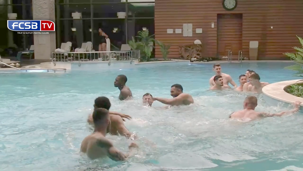Să tot mergi în Antalya! FCSB, antrenament direct în piscină: jucătorii au făcut cel mai lung 'trenuleț' în apă_67