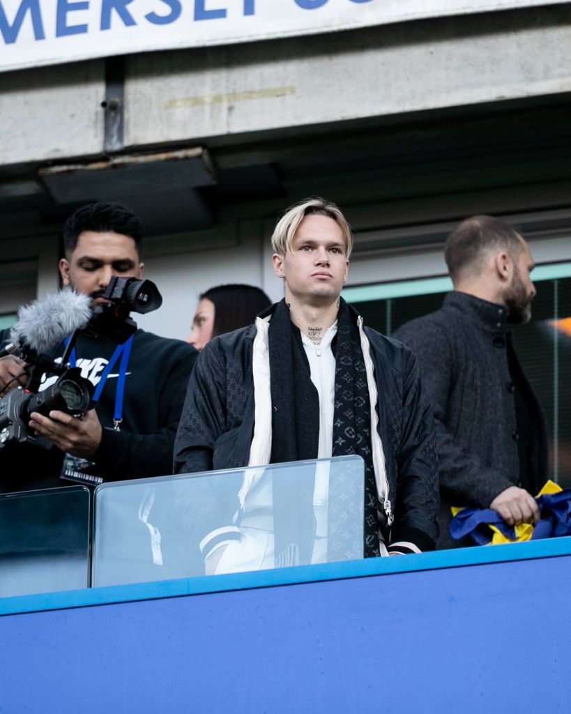 Starul ucrainean de 100 de milioane de euro a ajuns pe Stamford Bridge. Primele imagini cu Mykhaylo Mudryk_2