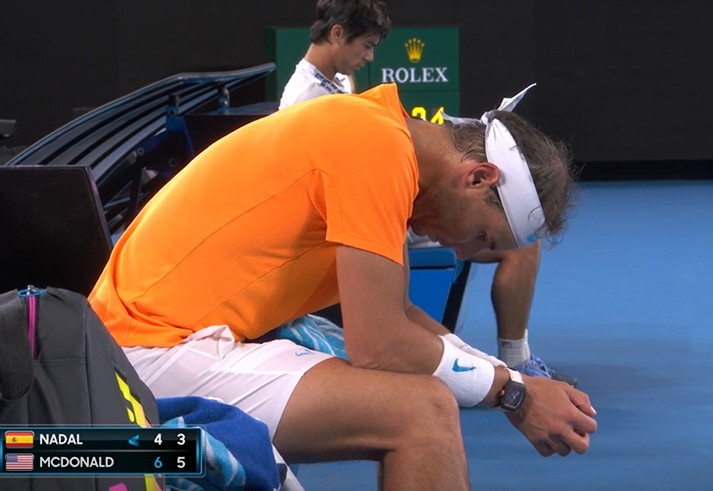 Soția lui Rafael Nadal, în lacrimi: imagini sfâșietoare la Melbourne. Campionul en-titre, eliminat în turul 2_1