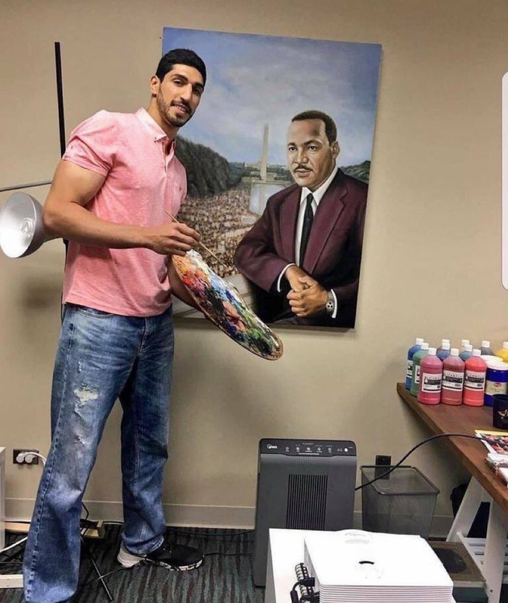 Guvernul turc a pus recompensă de 500.000 de dolari pe capul unui baschetbalist din NBA! _4